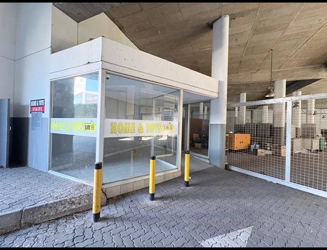 2,195M² RETAIL TO LET IN FOURWAYS